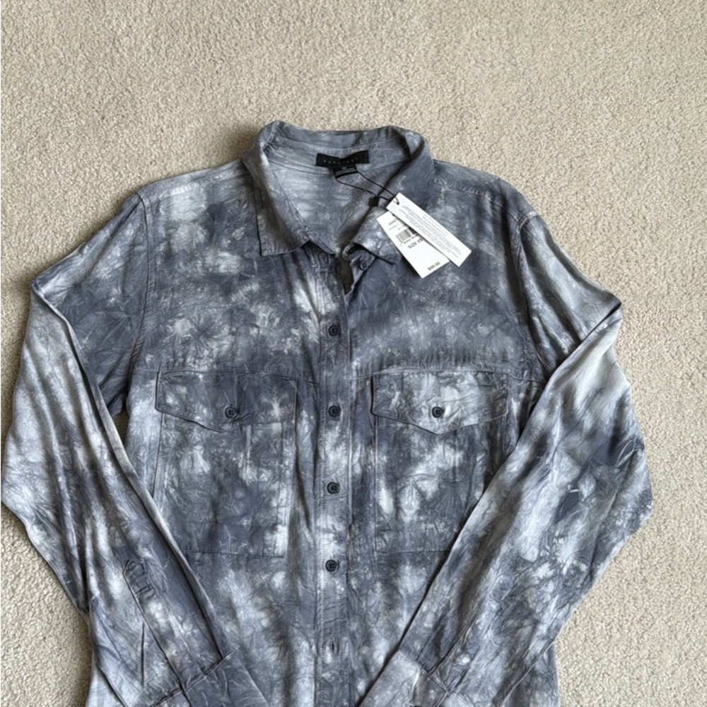 Sanctuary Gray Tie-Dye Button Down Shirt